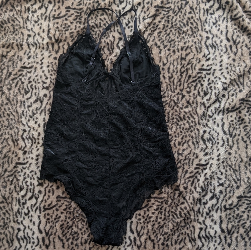 Lace bodysuit - Picture 6 of 7